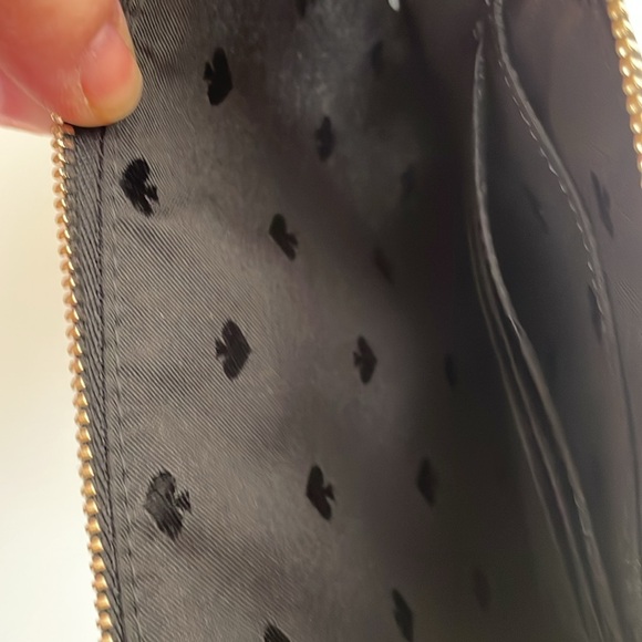 Kate Spade Staci L zip medium clutch wristlet in black saffiano leather - Picture 6 of 6